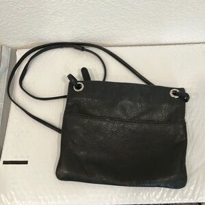 Margot cross body purse EUC soft black leather